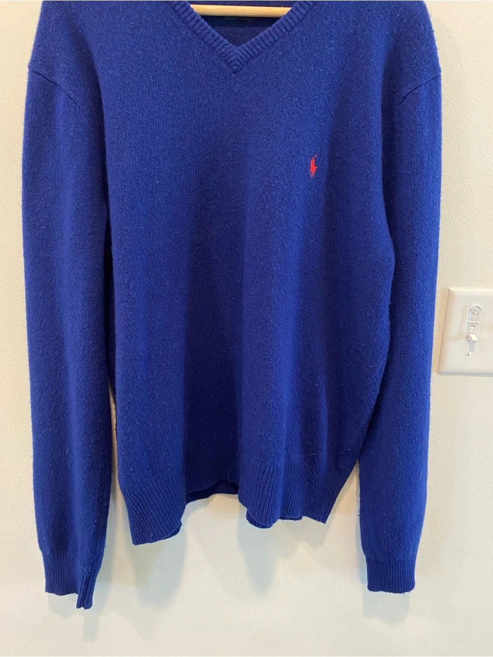 Vintage Polo Ralph Lauren Mens V Neck Sweater size large 100% lambswool preppy